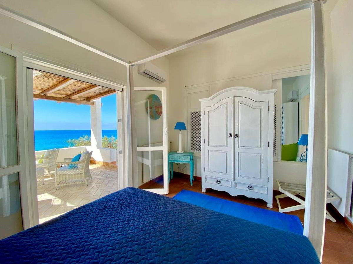 Appartamento Beachfront House Geremeas Sardegna Esterno foto