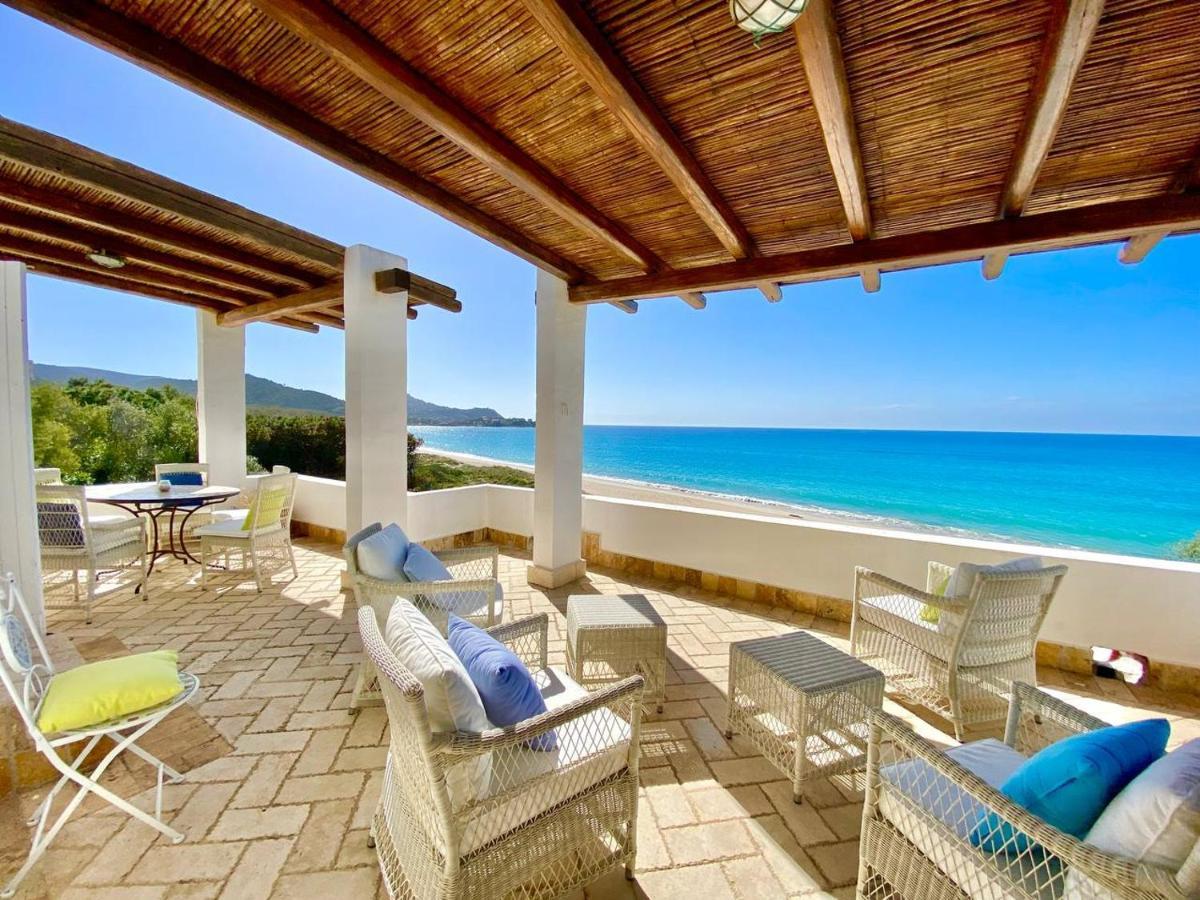 Appartamento Beachfront House Geremeas Sardegna Esterno foto