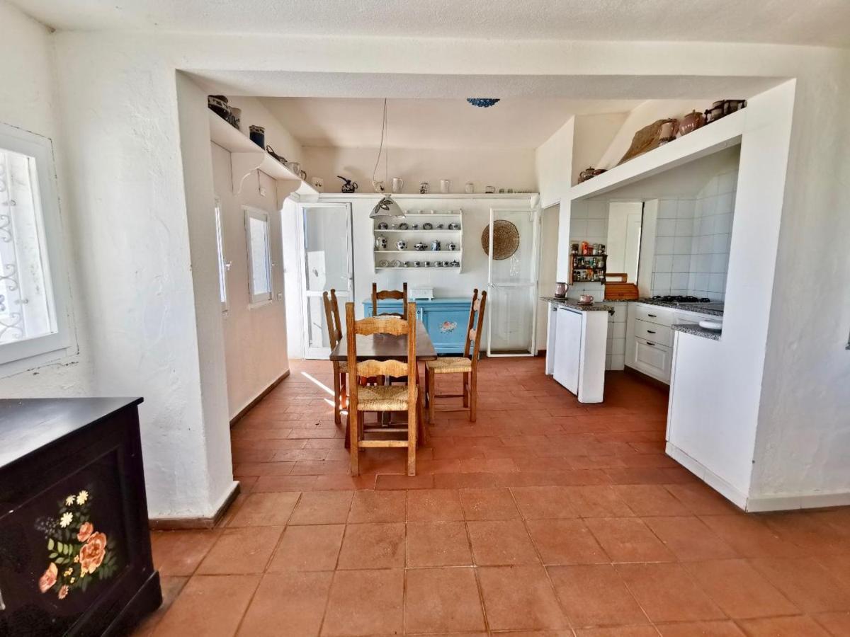Appartamento Beachfront House Geremeas Sardegna Esterno foto