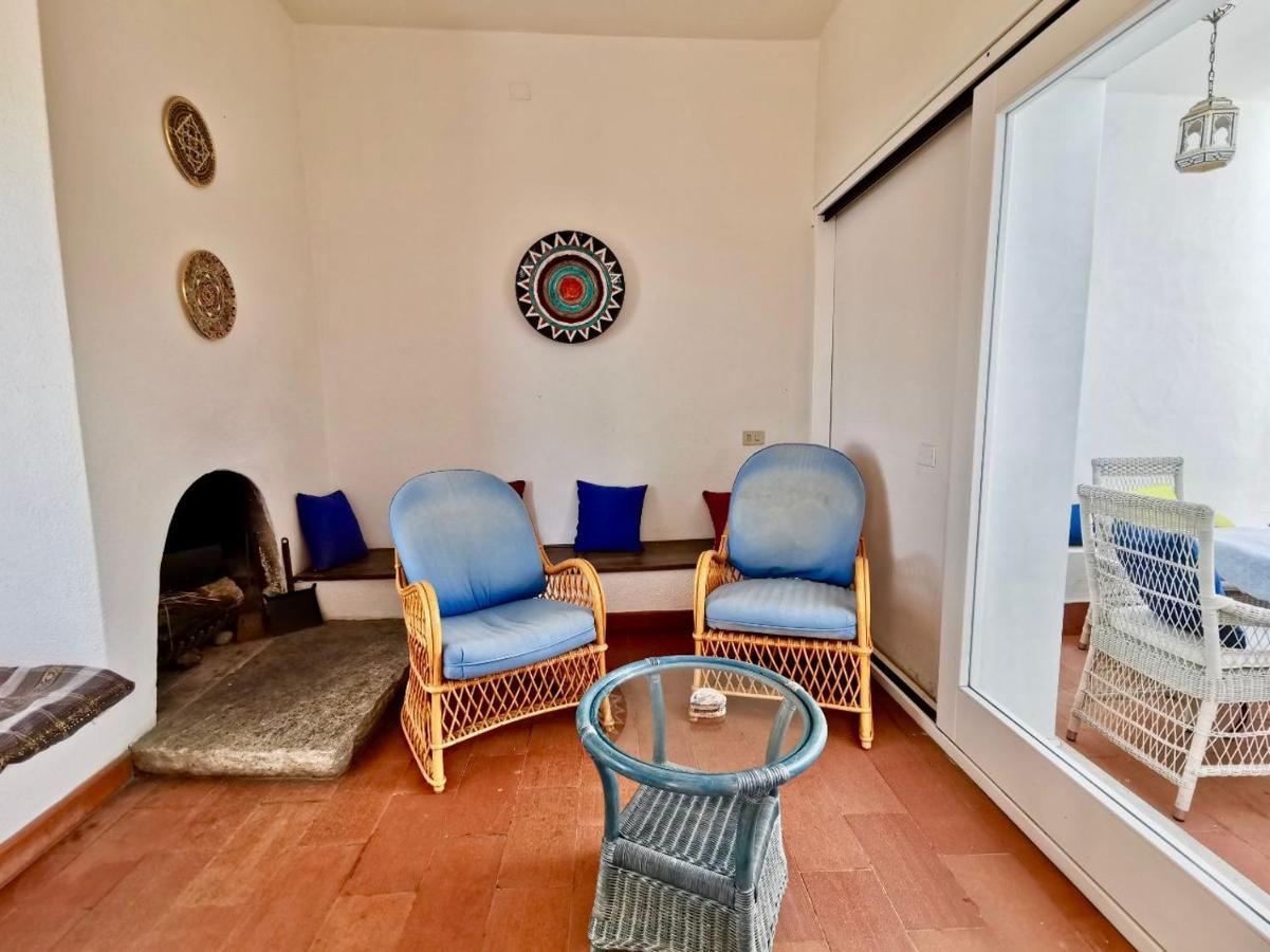 Appartamento Beachfront House Geremeas Sardegna Esterno foto
