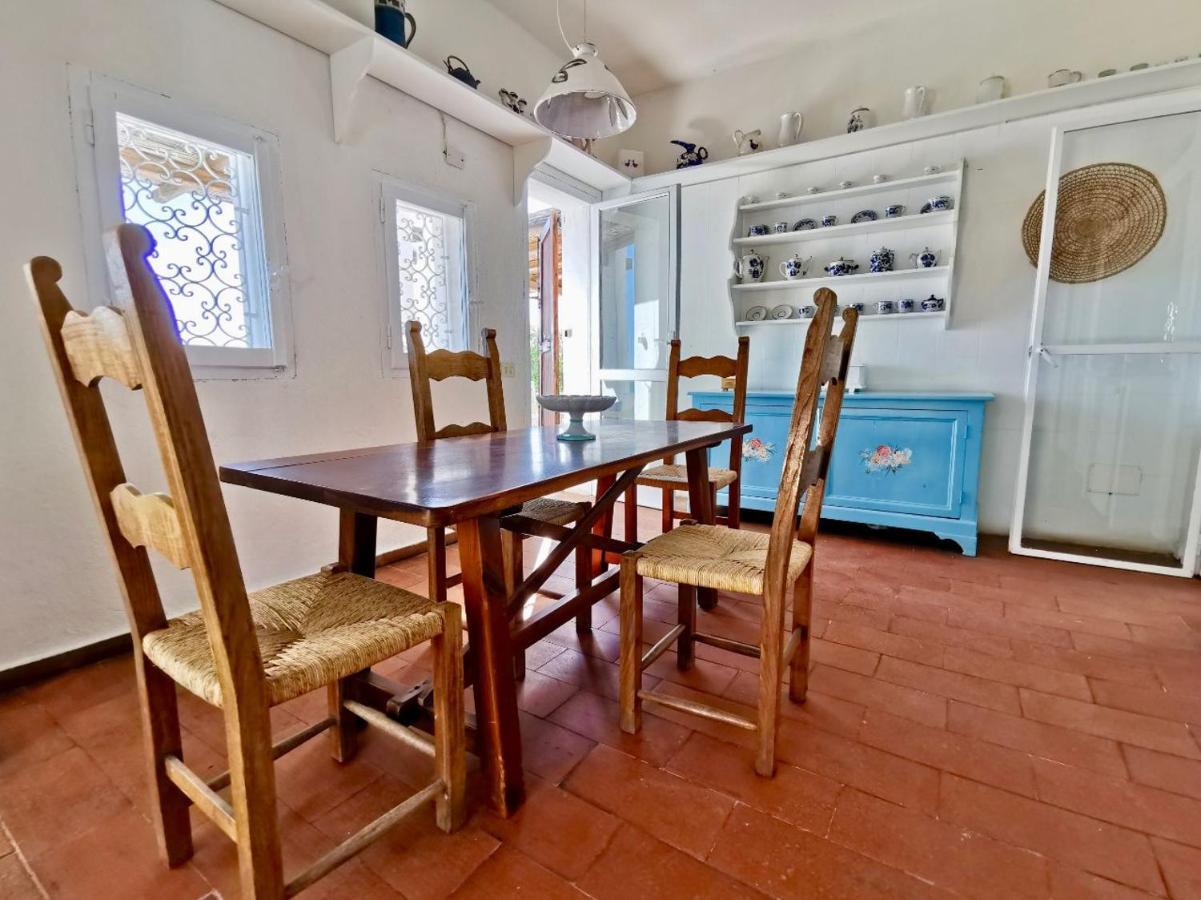 Appartamento Beachfront House Geremeas Sardegna Esterno foto