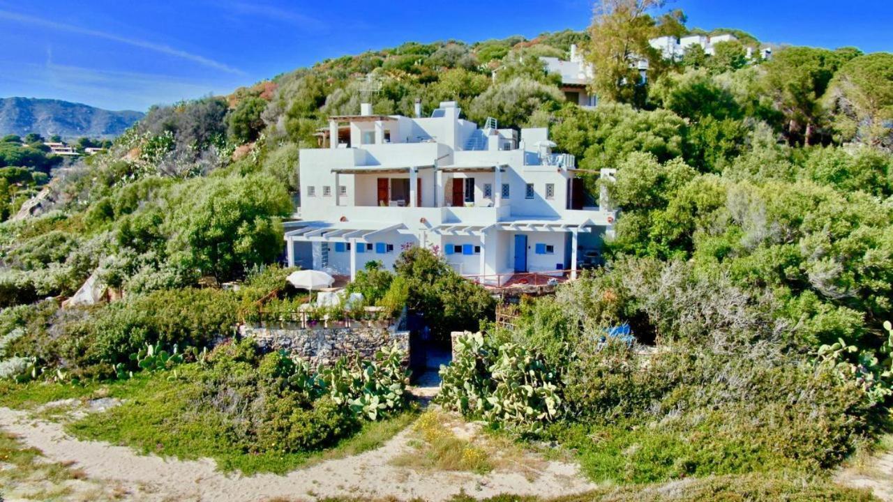 Appartamento Beachfront House Geremeas Sardegna Esterno foto